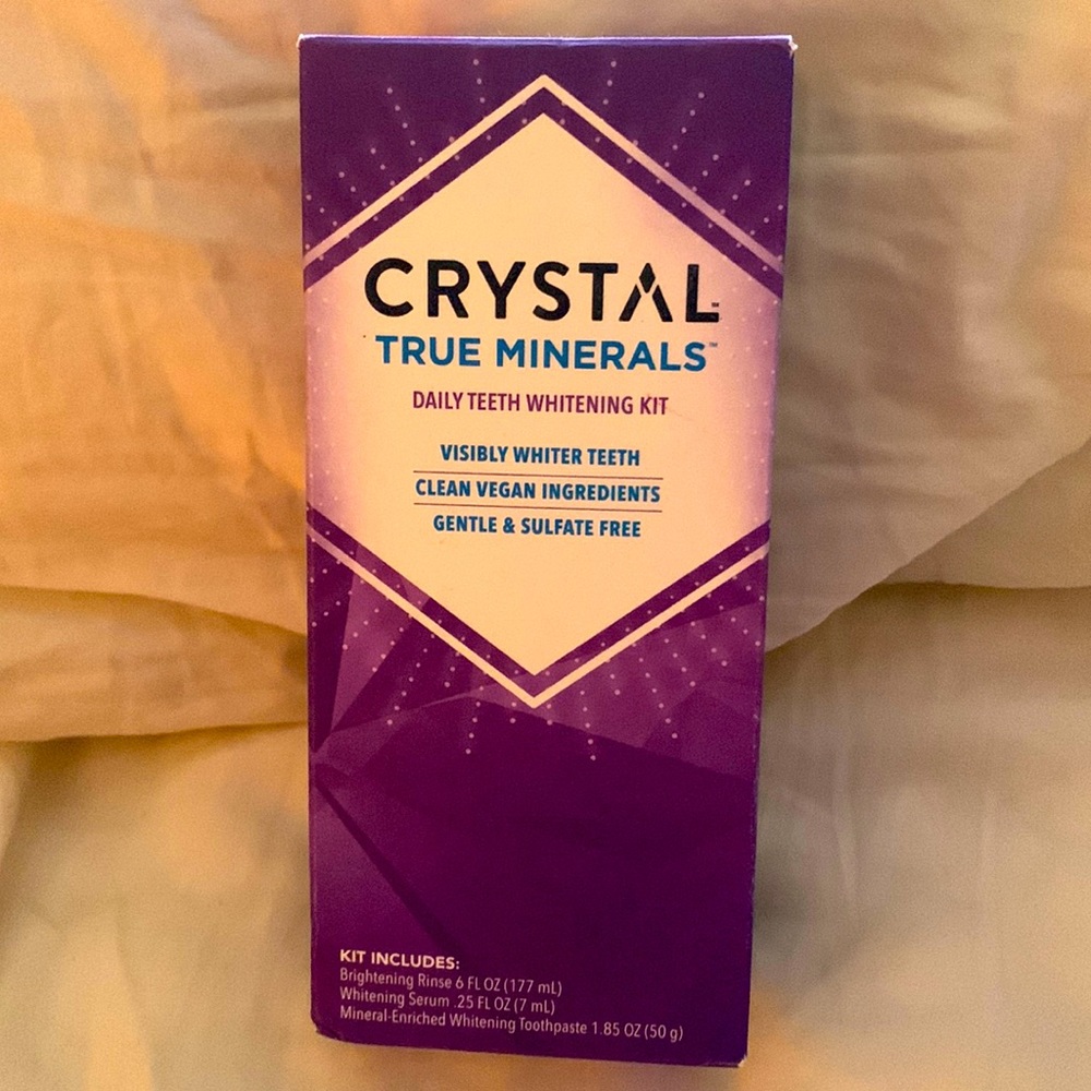 Crystal true minerals daily tooth whitening kit. NWT